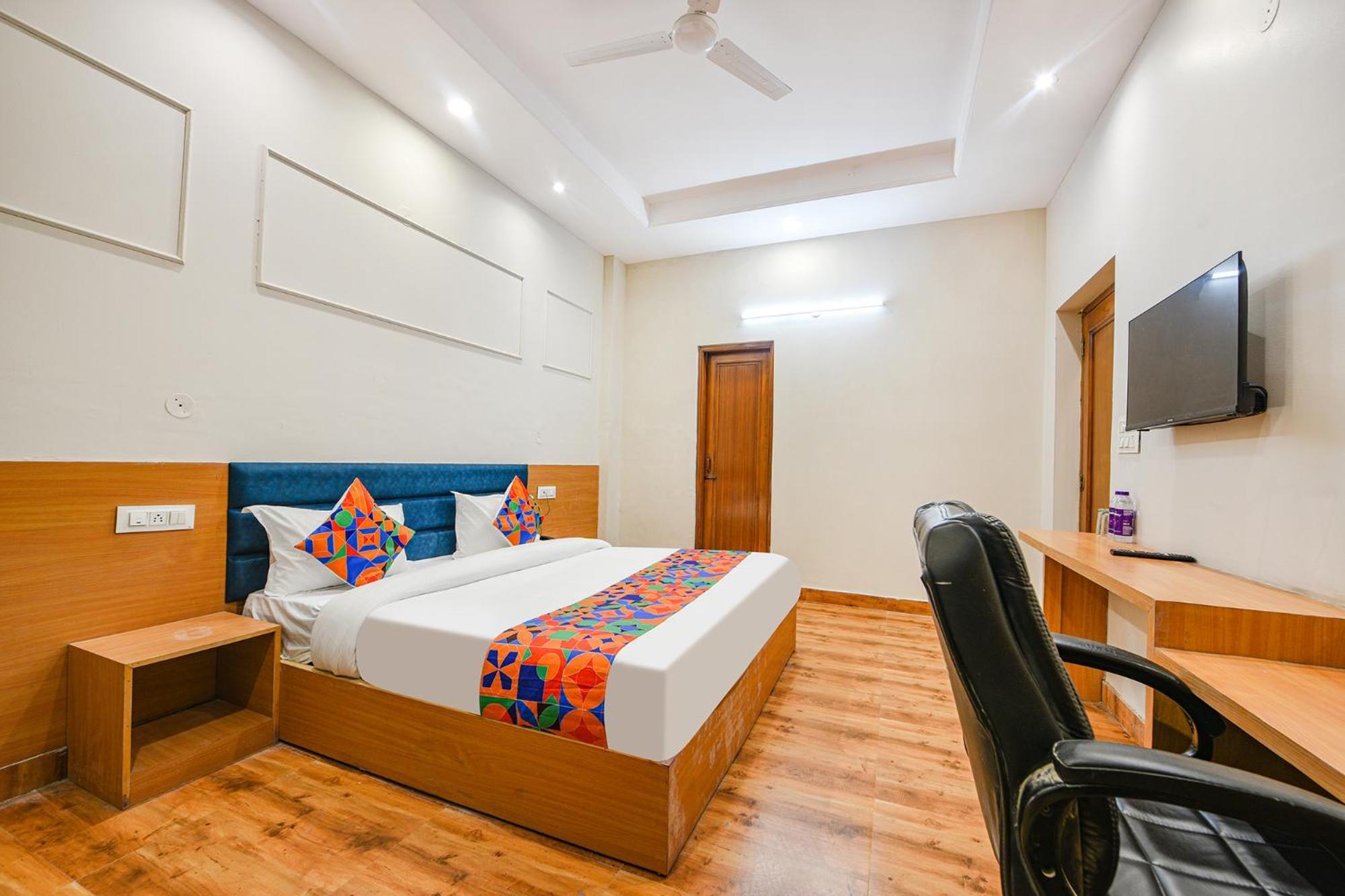 Fabhotel Alpine Tree 阿姆利则 外观 照片