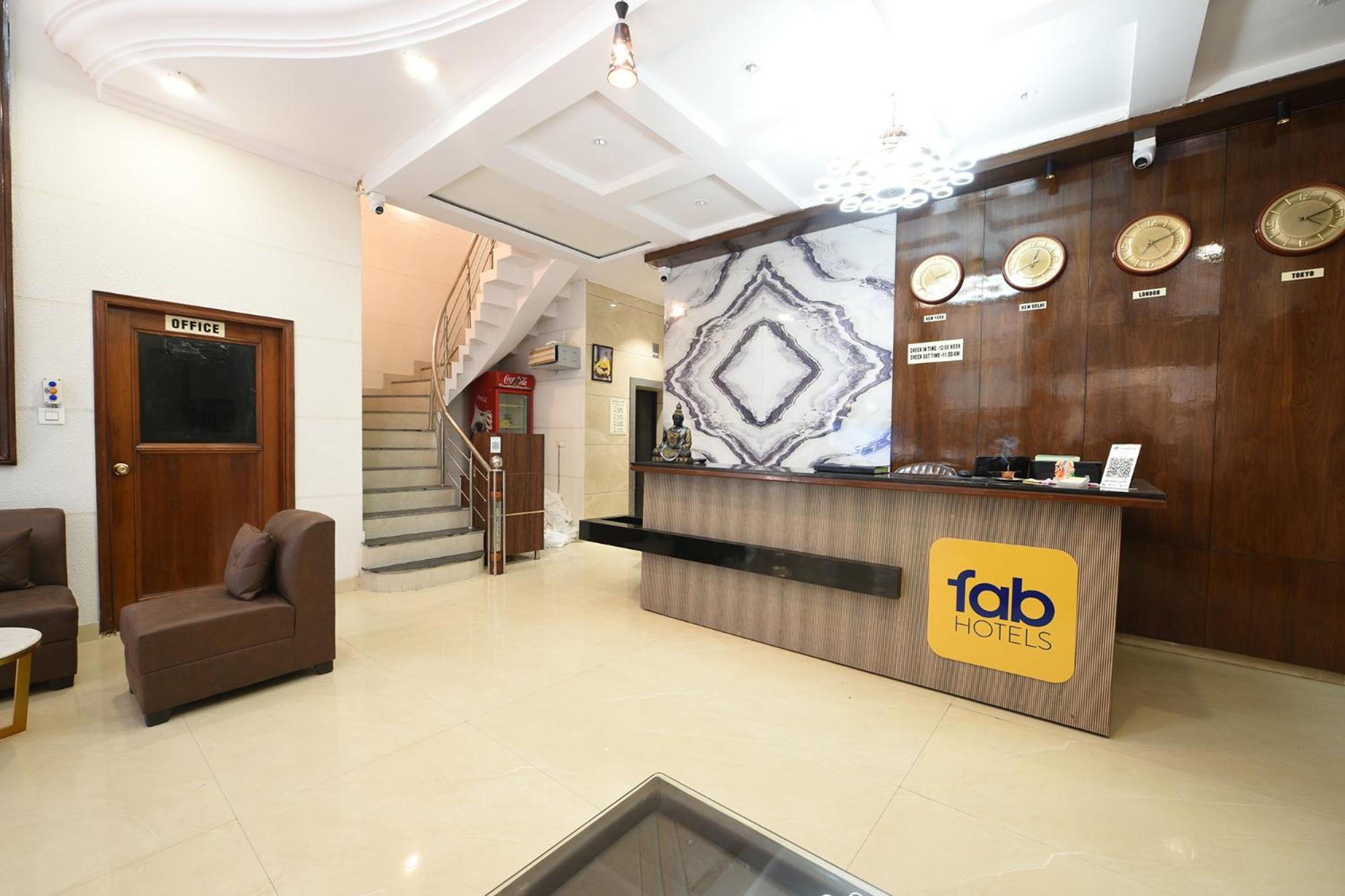 Fabhotel Alpine Tree 阿姆利则 外观 照片